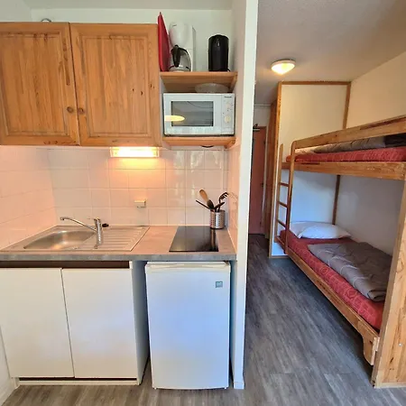 Apartment 4 Pers. Avec Balcon, 20m², Au Coeur De - Fr-1-265-245 *